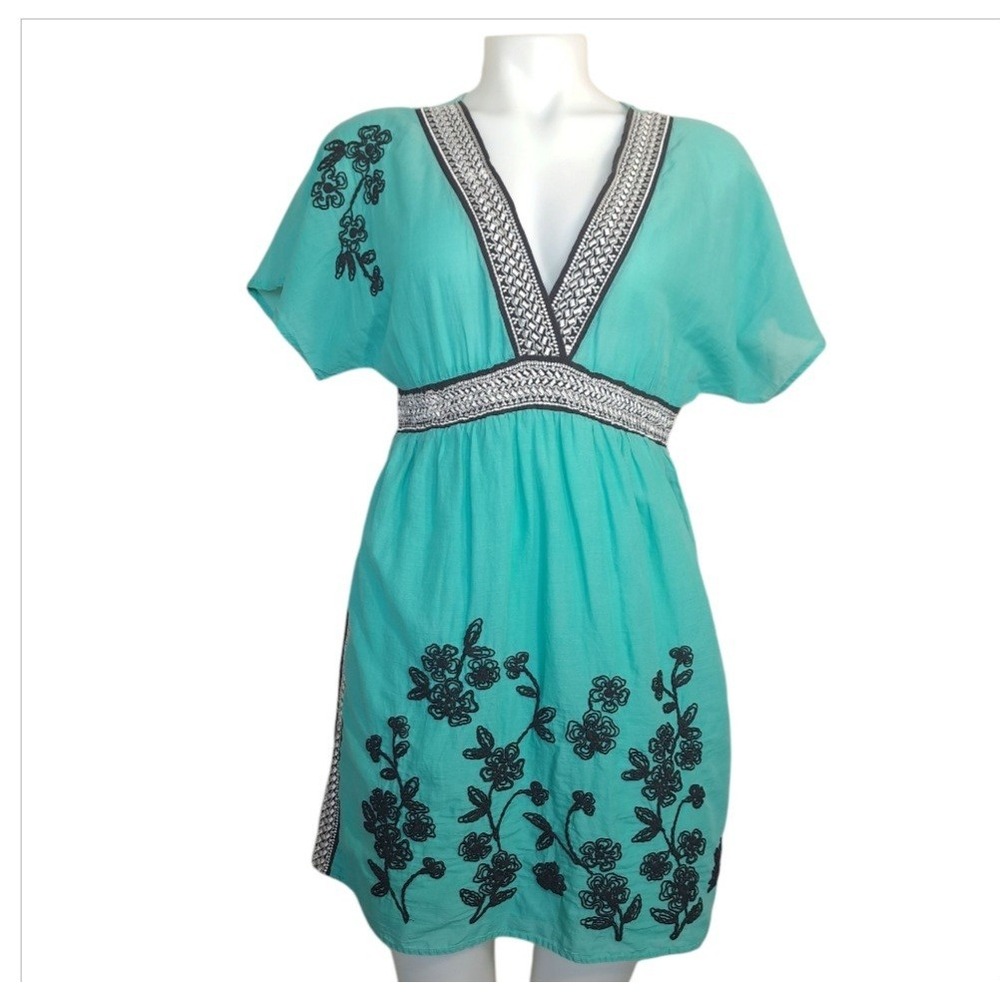 Double Zero Women's‎ Dress Mint Green S Lined Floral Embroidered Short Sleeve